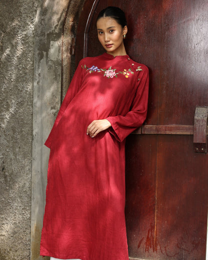 Red hand-embroidered linen ao dai