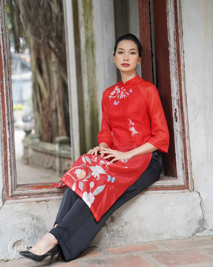 Modern Vietnamese Wedding Dress