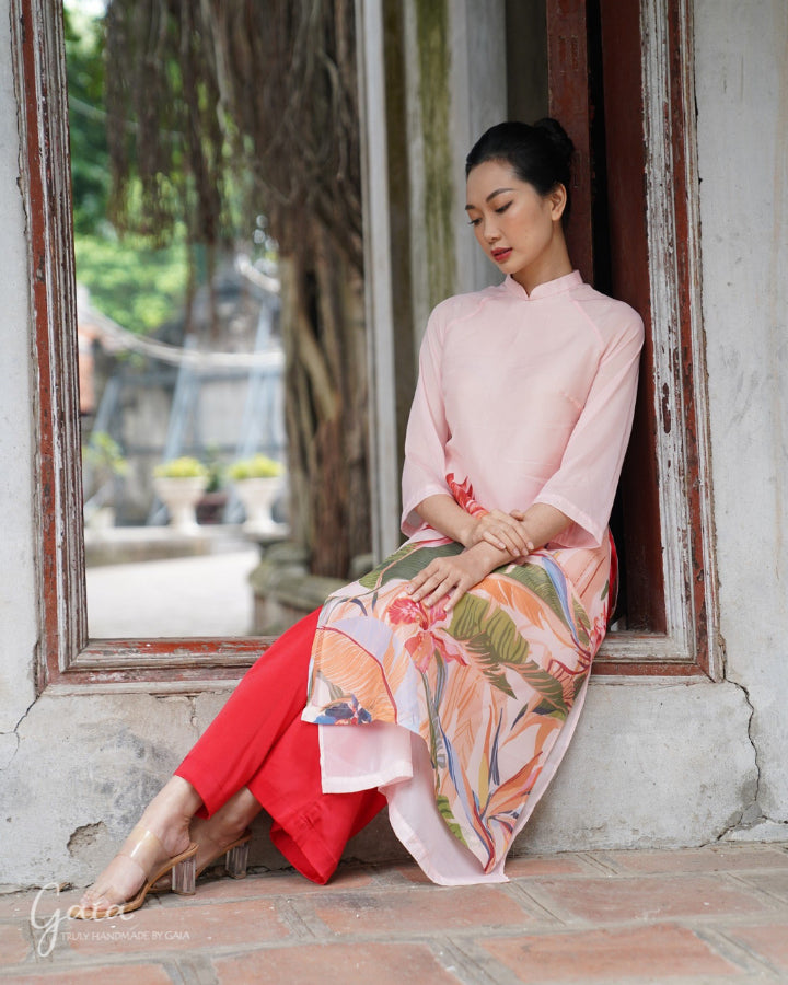 Silk pink Vietnamese dress Ao Dai