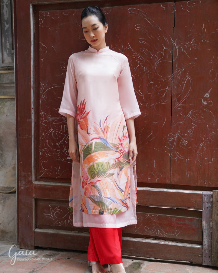 Silk pink Vietnamese dress Ao Dai