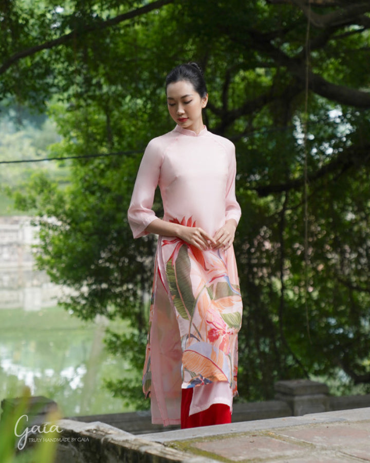 Silk pink Vietnamese dress Ao Dai