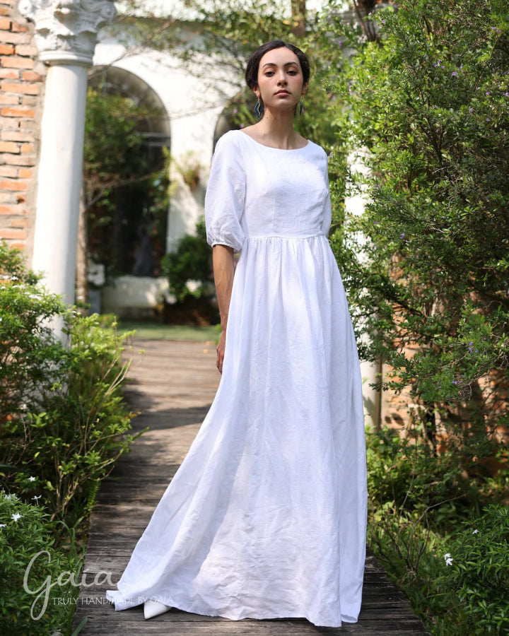 Simple elegant wedding dress PEARL Simple elegant wedding dress PEARL