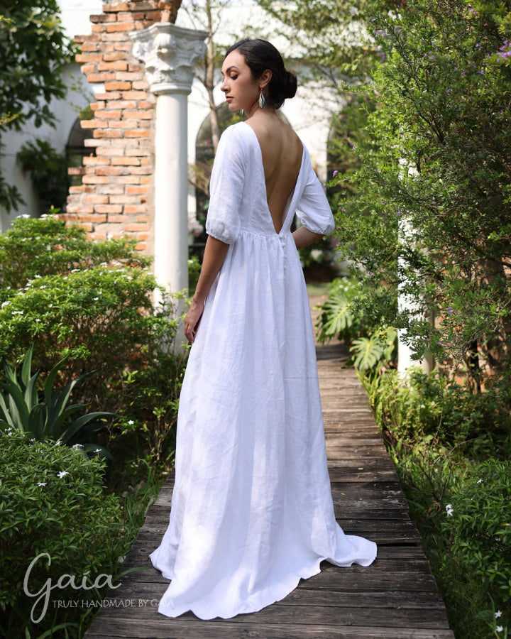 Simple elegant wedding dress PEARL Simple elegant wedding dress PEARL