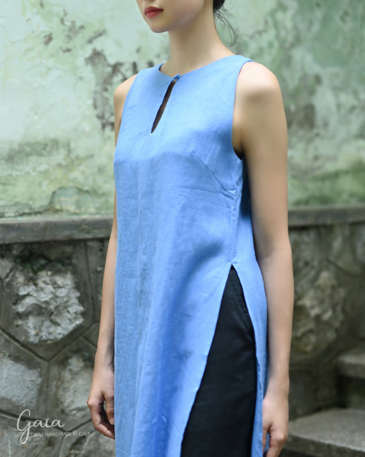 Sleeveless linen modern Ao Dai Vietnam