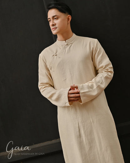 Traditional Vietnamese dress for men