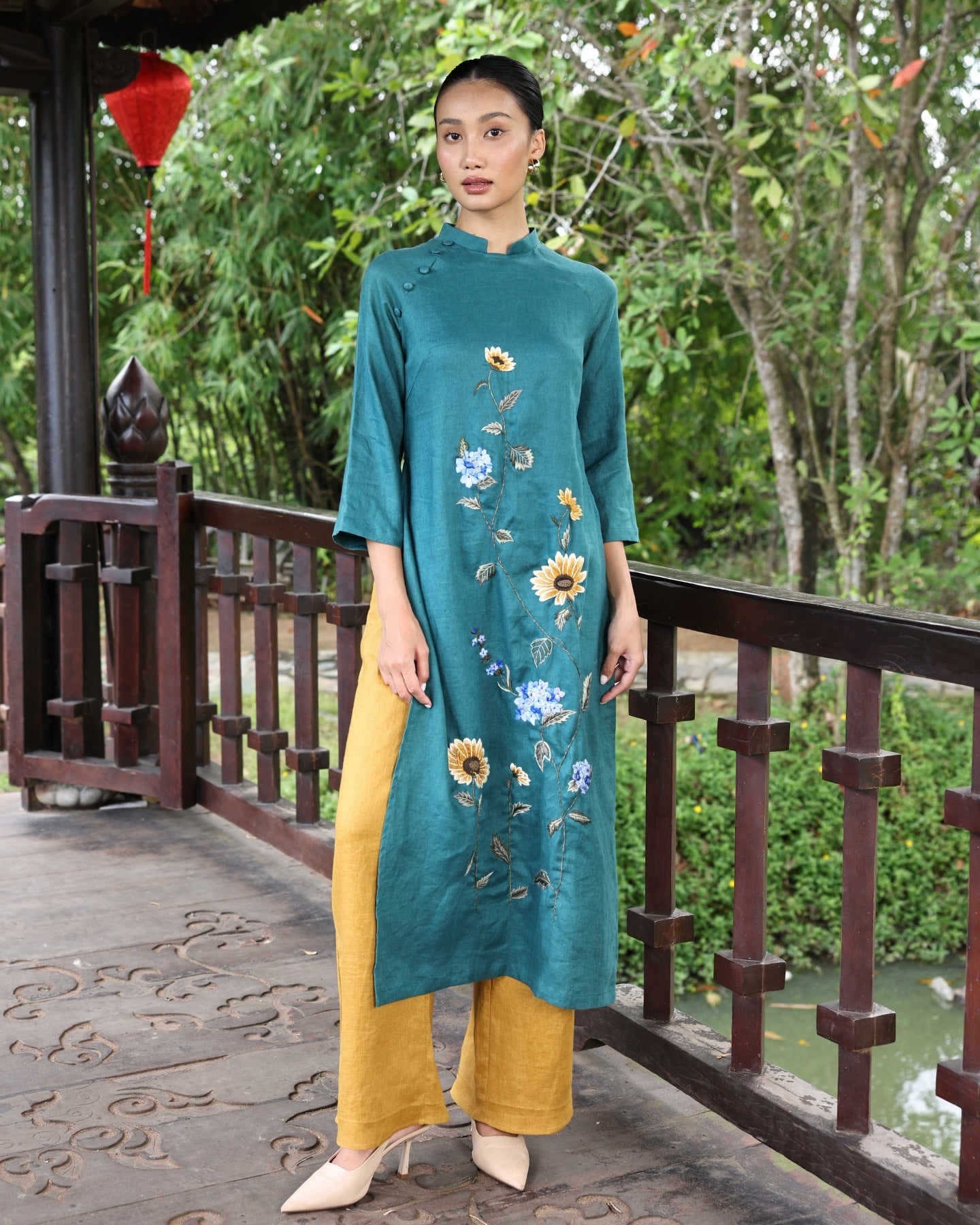 Vietnamese ao dai with embroidery