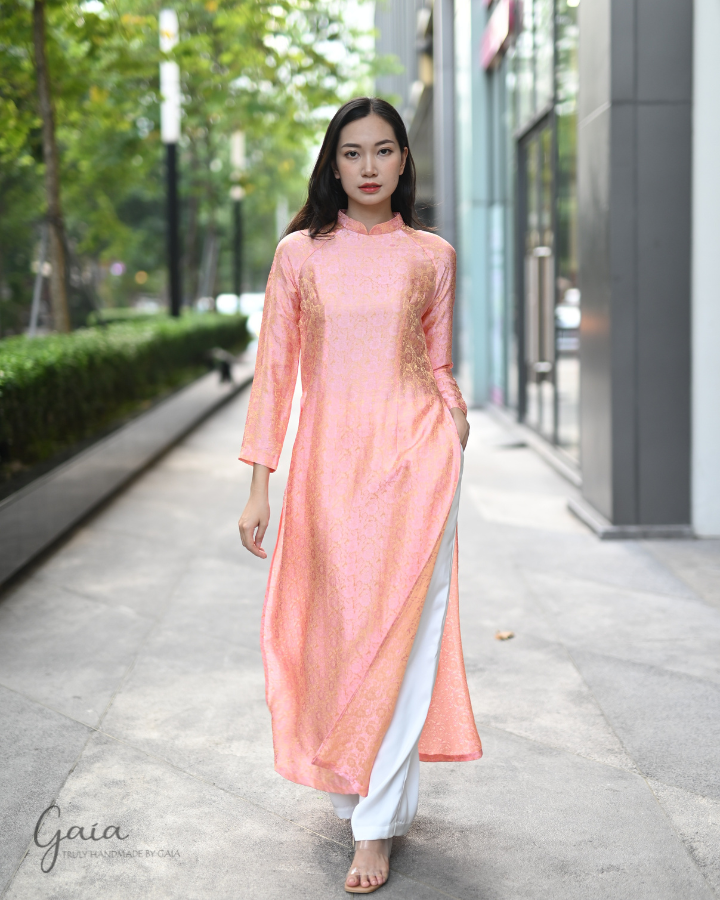 Vietnamese mulberry silk Ao Dai